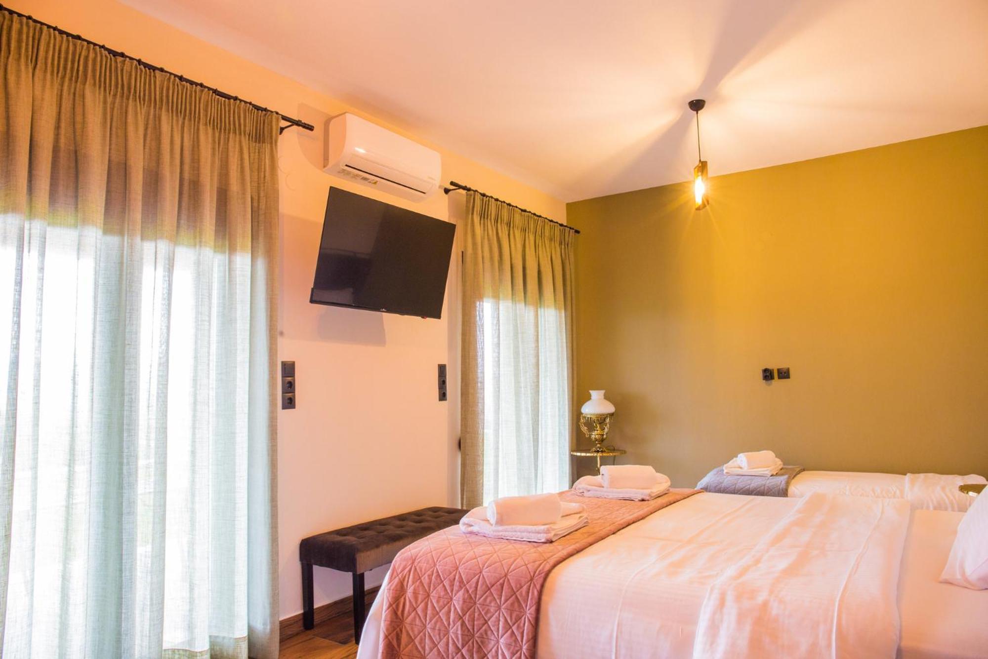 Villa De Vino Ioannina Bagian luar foto